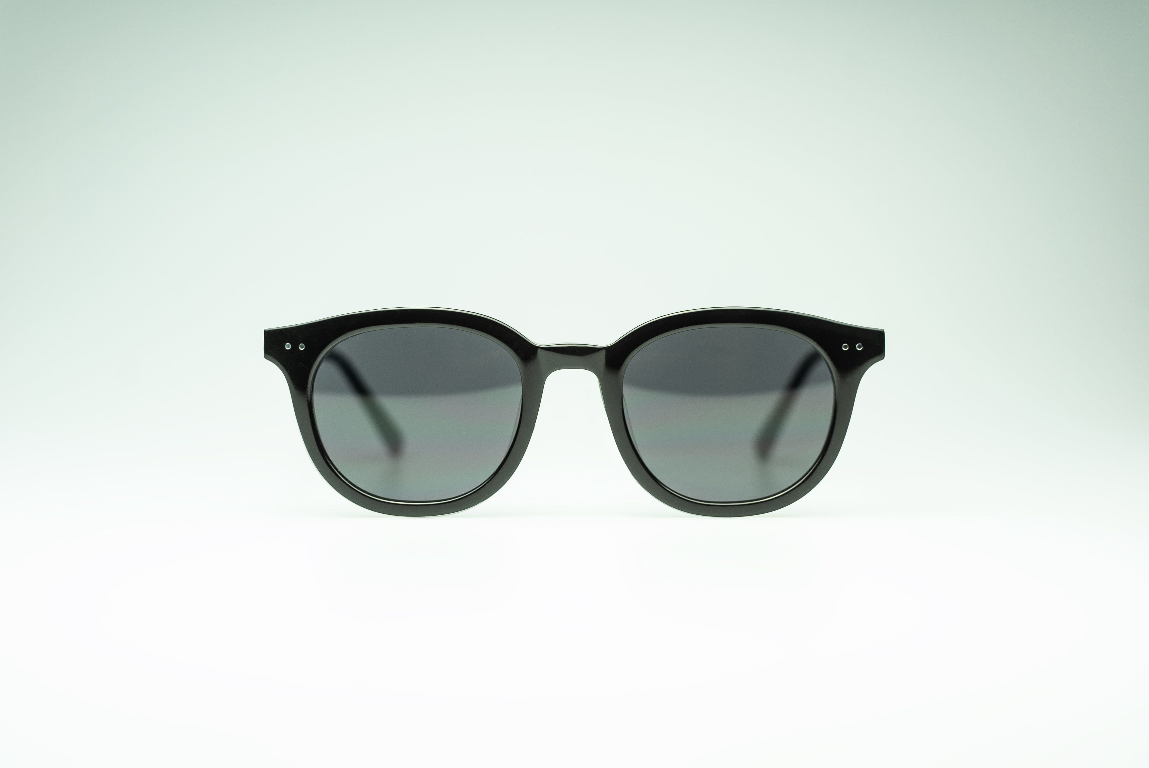 Jacob frame front view